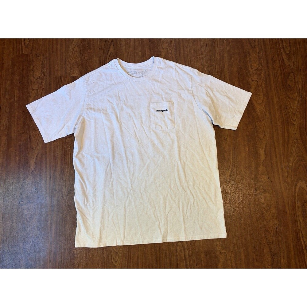 PATAGONIA Men's RESPONSIBILI-TEE White Logo T-Shirt XL White Front Pocket